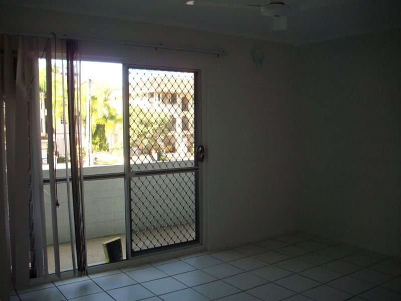 7/31 Digger Street, Cairns North QLD 4870