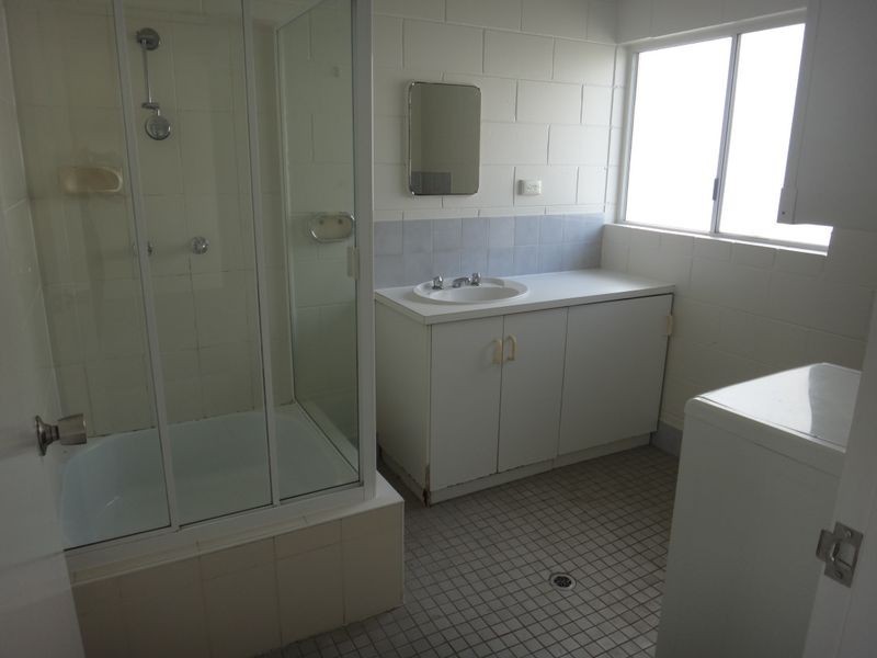 7/52 Pease Street, Manunda QLD 4870