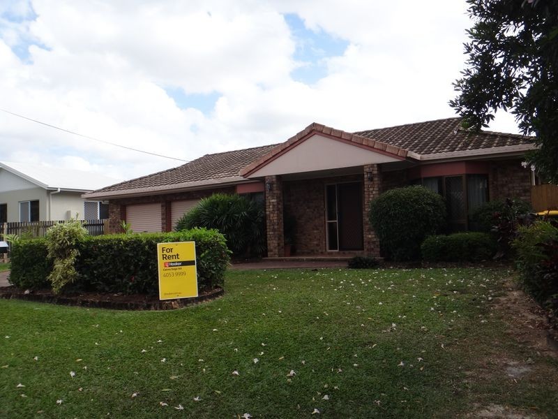 11 Jadana Close, Mooroobool QLD 4870