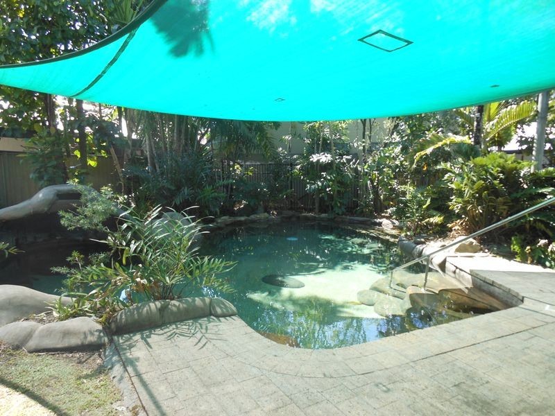 Bungalow QLD 4870