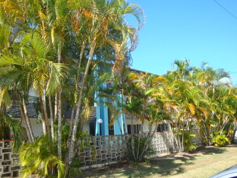 Cairns North QLD 4870