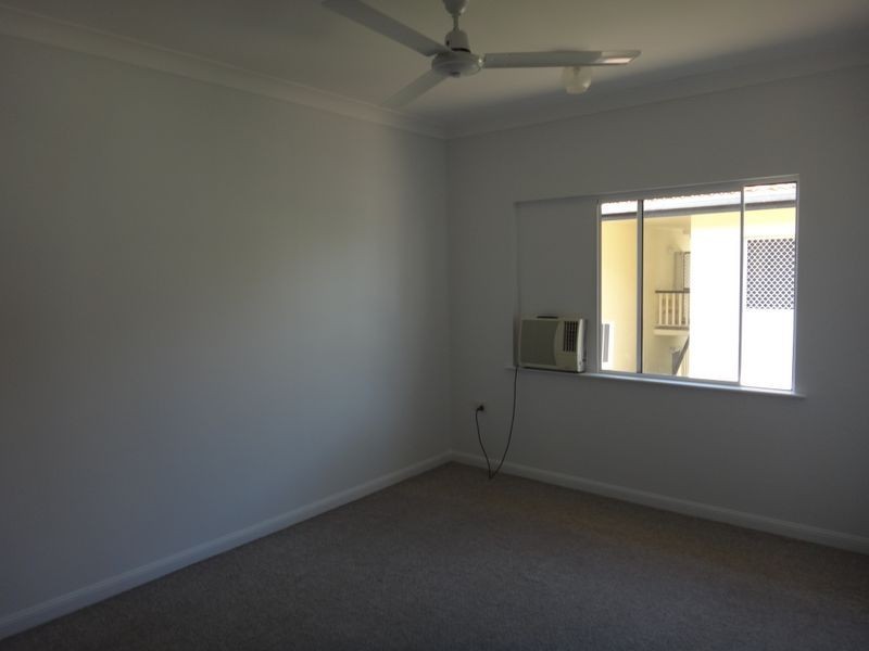 8/12 Grantala Street, Manoora QLD 4870