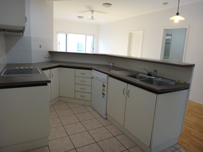 10/176 Hoare Street “Helena Court”, Manunda QLD 4870