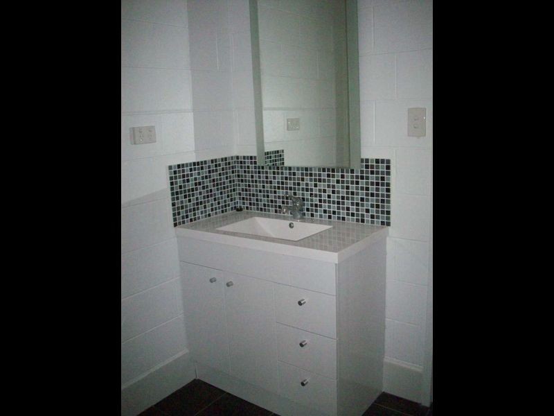 1/17 Pioneer Street, Manoora QLD 4870