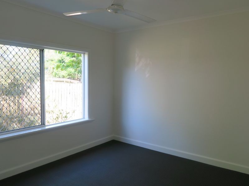 3/10 Ireland Crescent, Whitfield QLD 4870