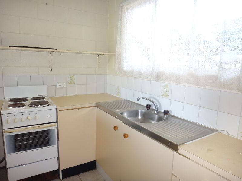 4/173 Mayers Street, Manunda QLD 4870