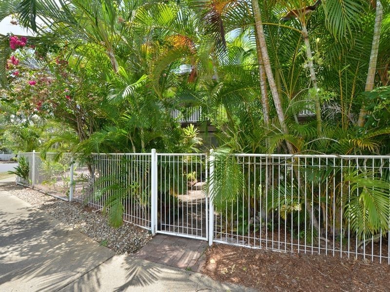 5/23 Springfield Crescent, Manoora QLD 4870