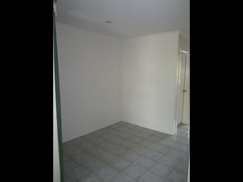 24/439 Severin Street, Manunda QLD 4870