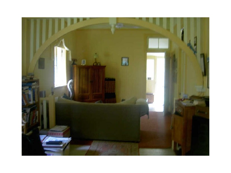 6 Hollett Close, Manunda QLD 4870