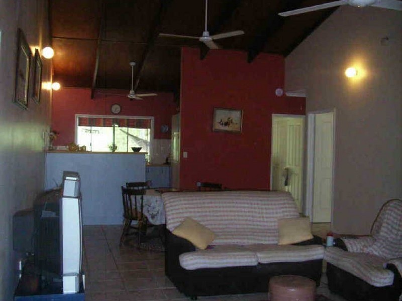 14 Hope Street, Cooktown QLD 4895