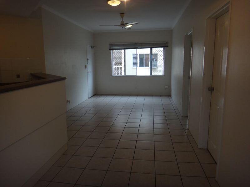 5/176 Hoare Street, Manunda QLD 4870