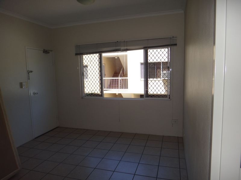 5/176 Hoare Street, Manunda QLD 4870