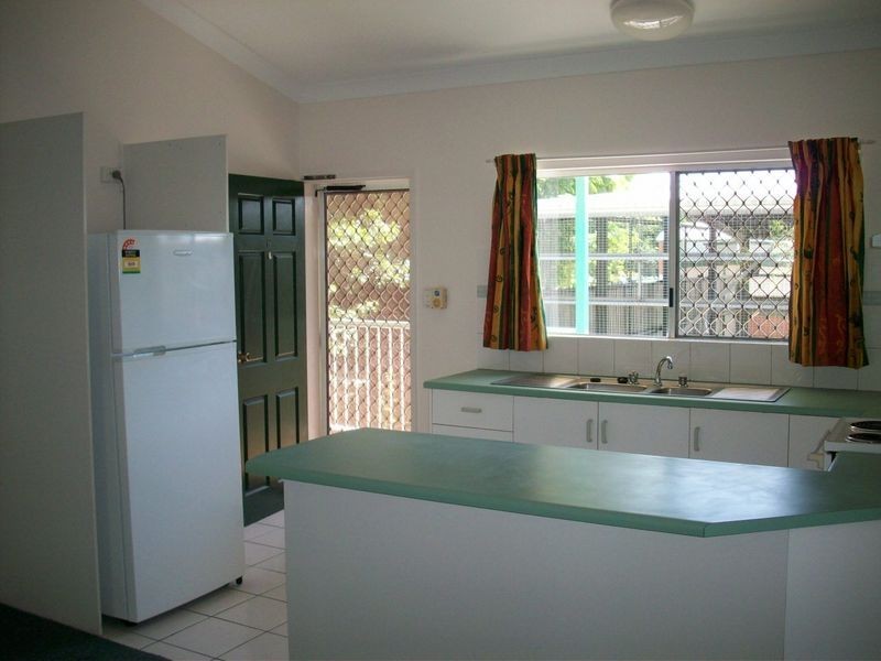 8/12 Mayers Street, Manunda QLD 4870