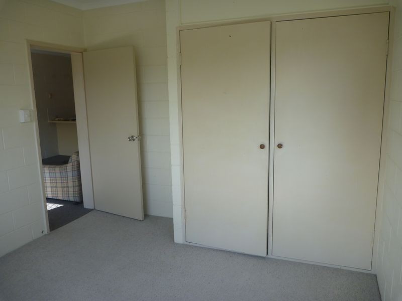Manunda QLD 4870