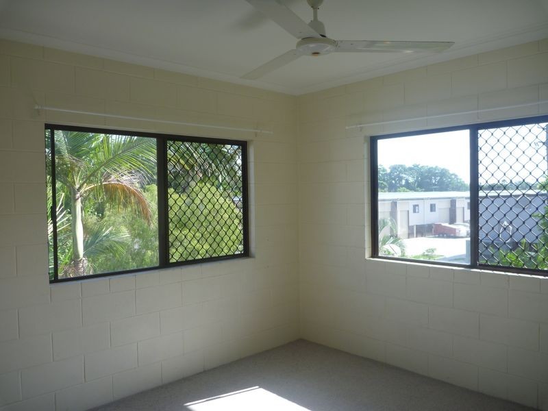 Manunda QLD 4870