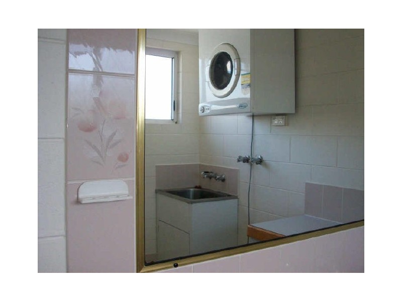 Manoora QLD 4870