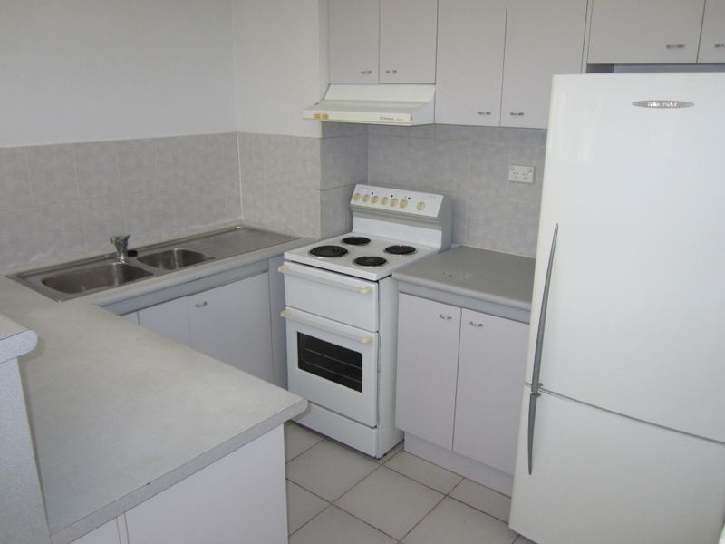 2/2 Chester Court, Manunda QLD 4870