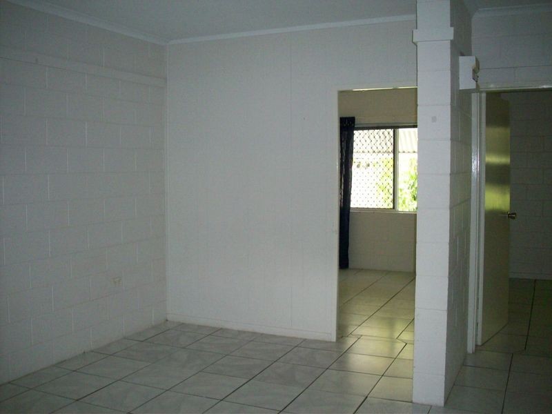 2/6 Kidston Street, Bungalow QLD 4870