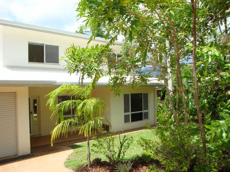 43 Hutchinson Street, Edge Hill QLD 4870