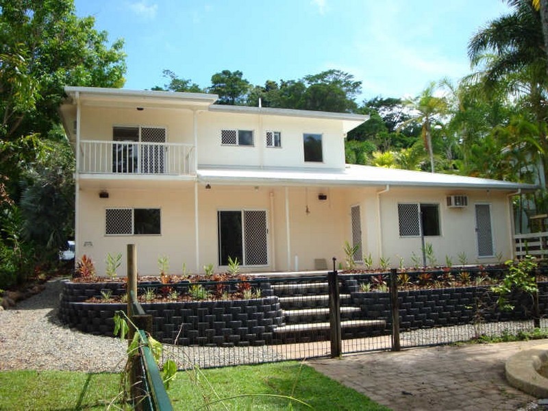 43 Hutchinson Street, Edge Hill QLD 4870