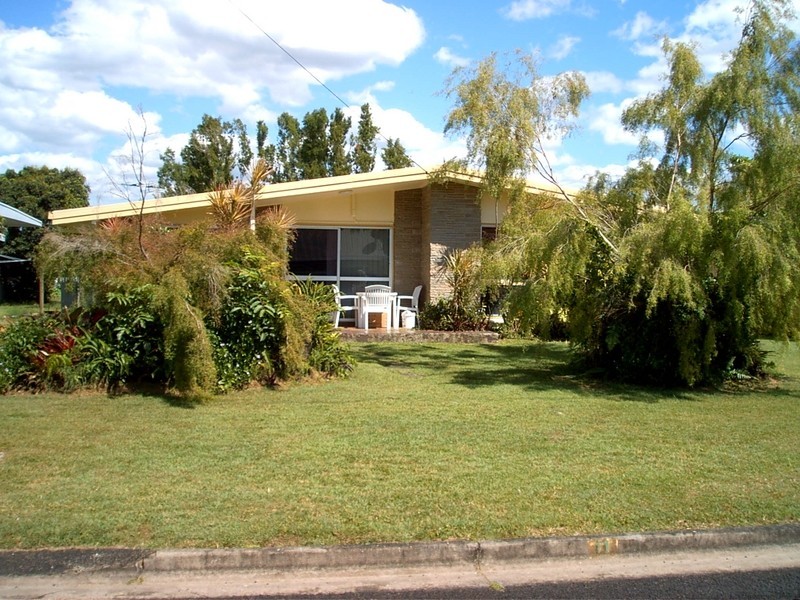 11 Paperbark Street, Bramston Beach QLD 4871