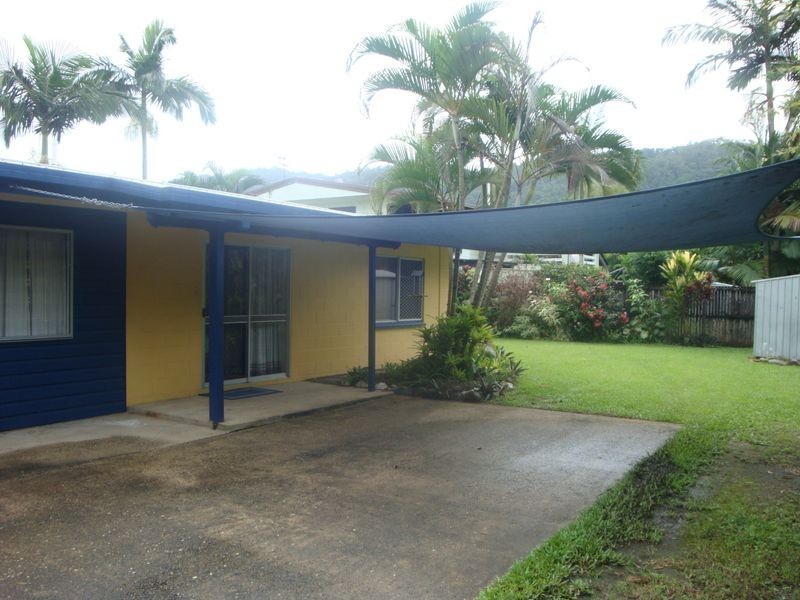 2/100 Greenslopes Street, Edge Hill QLD 4870