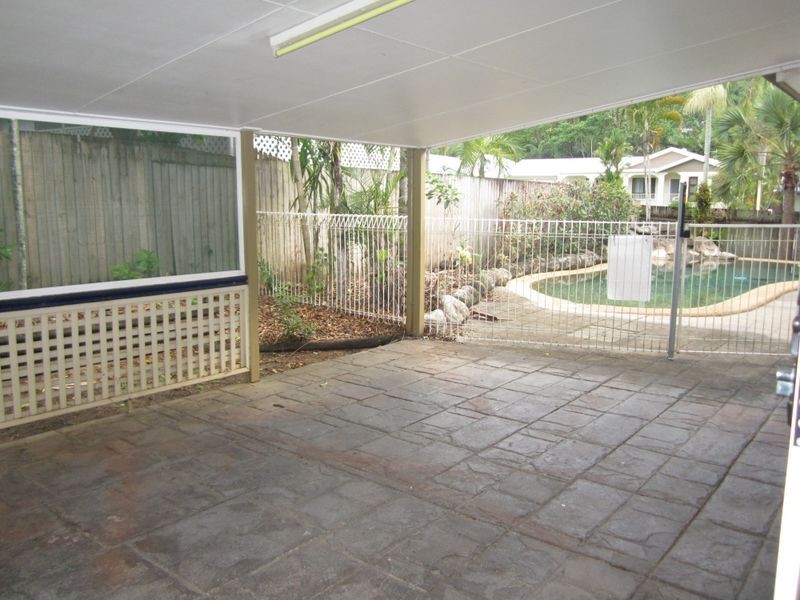 2 Orrell Close, Brinsmead QLD 4870