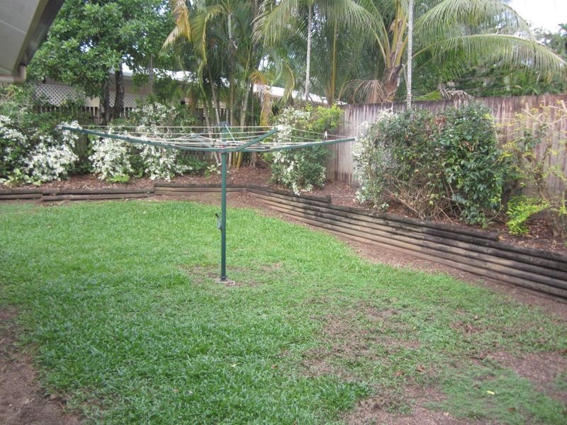 2 Orrell Close, Brinsmead QLD 4870