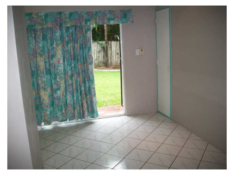 18 Lamb Street, Smithfield QLD 4878