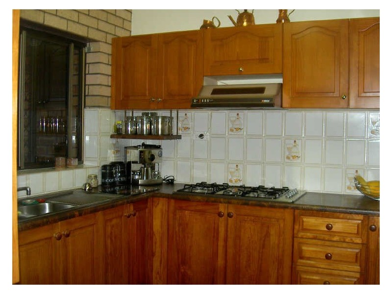 17 Shannon Drive, Woree QLD 4868