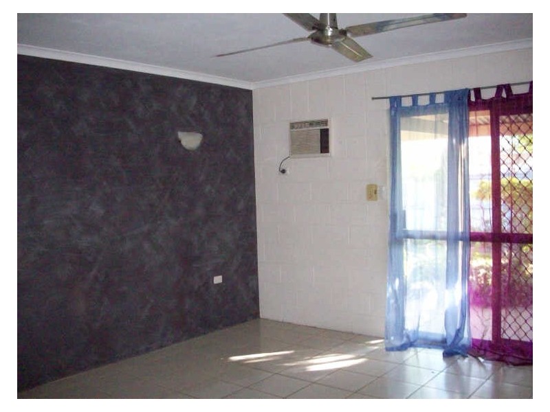 Westcourt QLD 4870