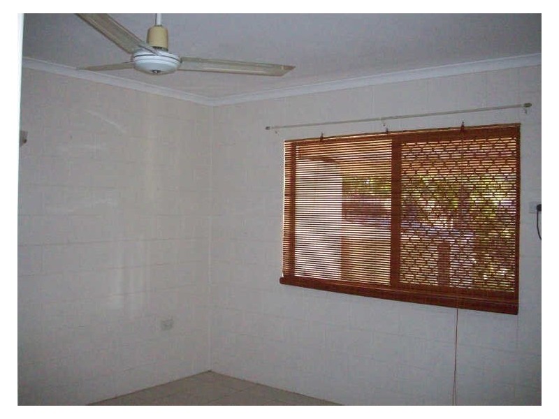 Westcourt QLD 4870