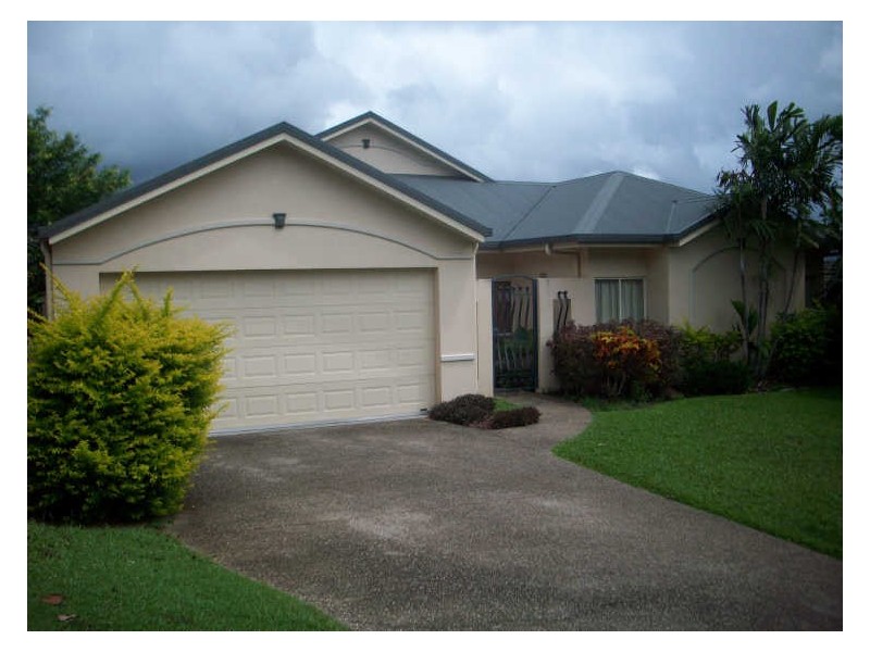 3 Playford Close, Brinsmead QLD 4870