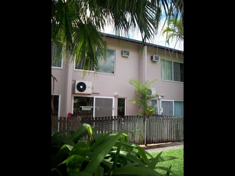 Manoora QLD 4870
