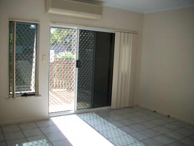 Manoora QLD 4870