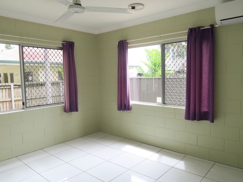 8/239 Lyons Street, Westcourt QLD 4870