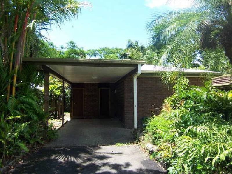 4/23 Heavey Crescent, Aeroglen QLD 4870
