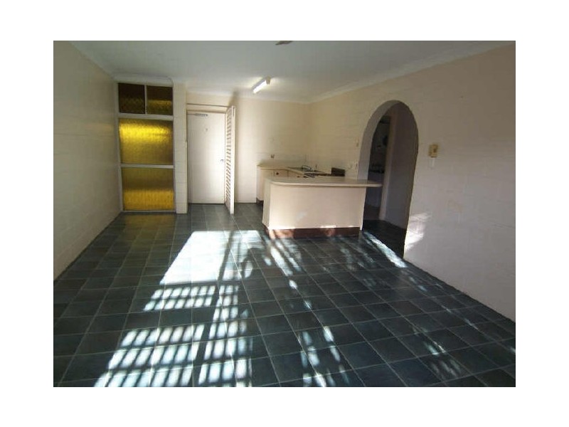 Manoora QLD 4870