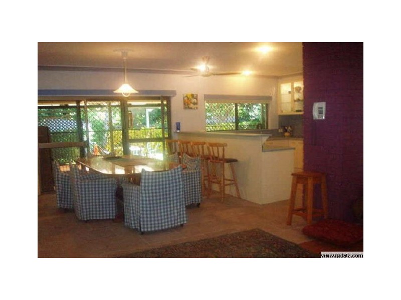 9 Bataan Close, Trinity Park QLD 4879