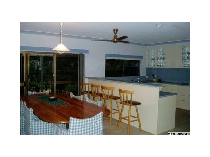 9 Bataan Close, Trinity Park QLD 4879
