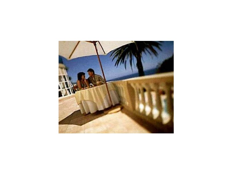 Cnr Irene & Robson Street (City View Villas), Cairns QLD 4870