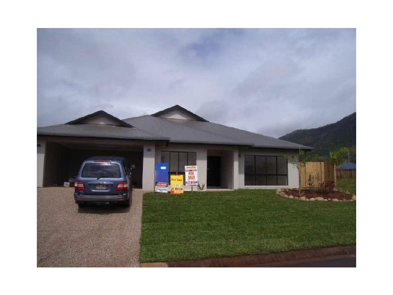 52 Tyrconnell Crescent, Redlynch QLD 4870