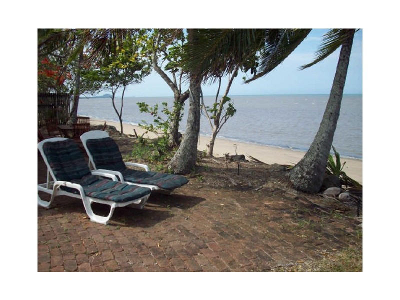 64 Cinderella Street, Machans Beach QLD 4878