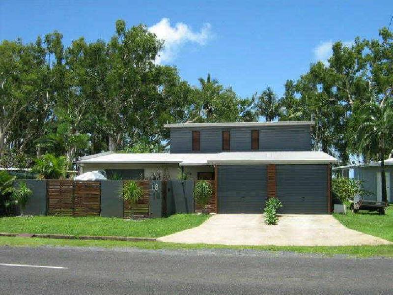 18 Evans Road, Bramston Beach QLD 4871