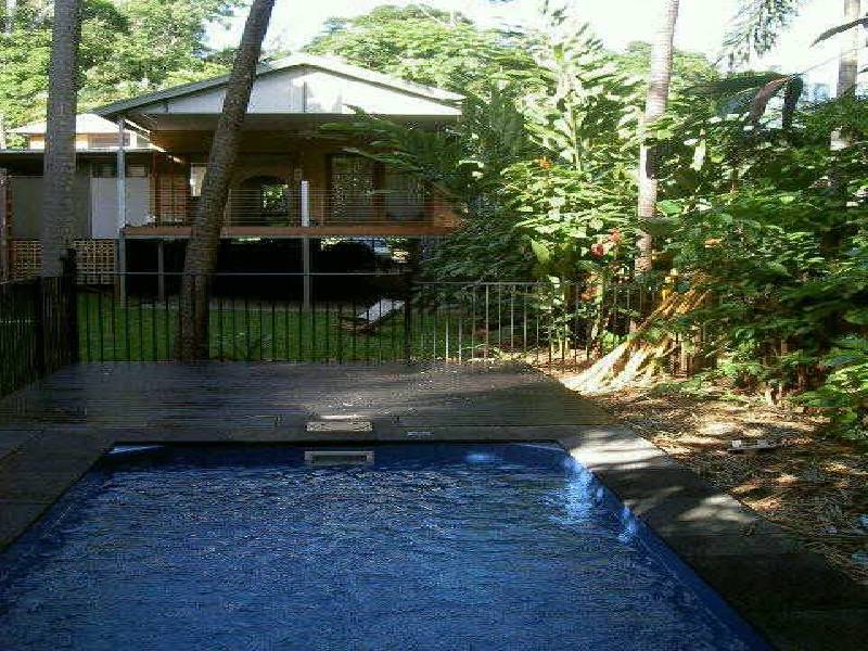 9 Martin Street, Freshwater QLD 4870
