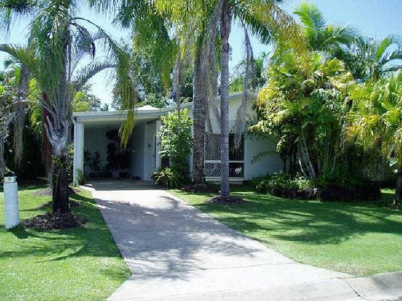 8 Coogee Close, Kewarra Beach QLD 4879