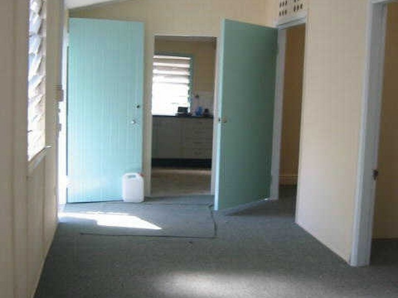102 Martyn Street, Parramatta Park QLD 4870