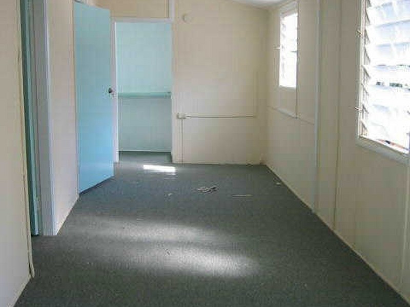 102 Martyn Street, Parramatta Park QLD 4870