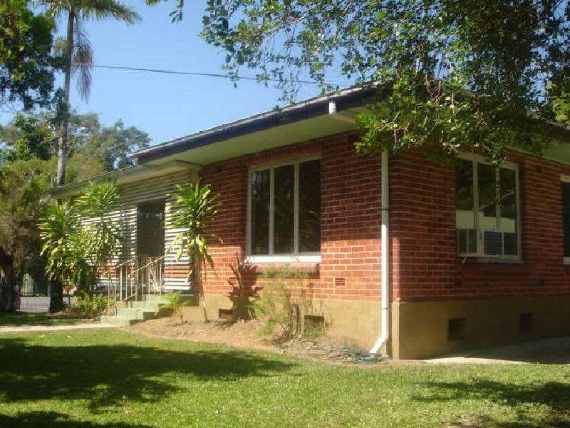 165 Hoare Street, Manunda QLD 4870