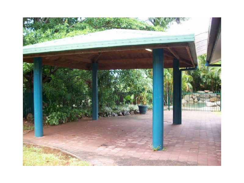 11 Grimes Close, Kanimbla QLD 4870